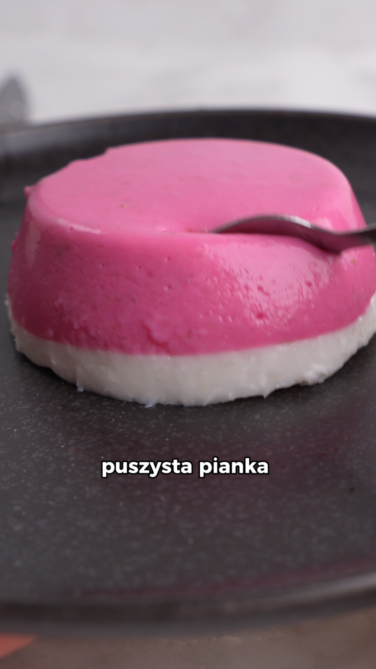 Pianka kokosowo-truskawkowa